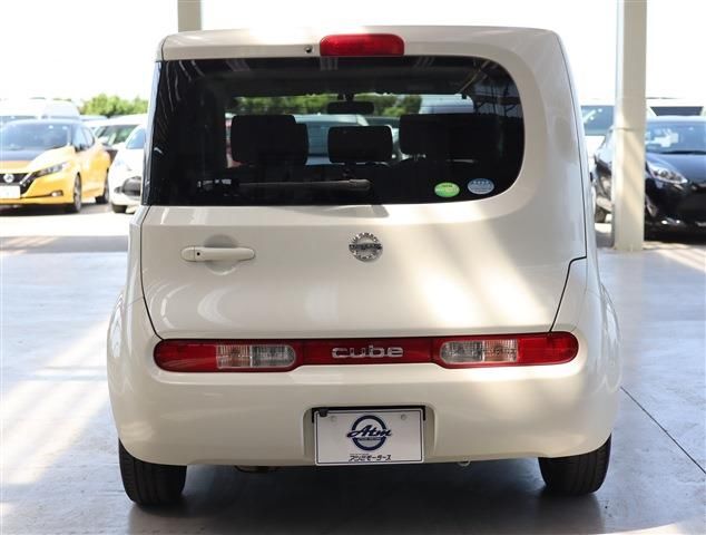 2017 NISSAN CUBE